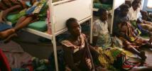 Patients wait for treatment in crowded conditions, Bwalia ‘Bottom’ Hospital, Lilongwe, Malawi. Photo: Abbie Trayler-Smith/Oxfam